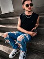 FOTOS DE JOVEN SERIO, MASCULINO Y VERGON COMPLACIENTE