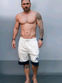 FOTOS DE FIESTERO, MACHO, TATUADO, ACTIVO,MILITAR, DEPORTISTA, DOMINANTE, C L
