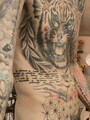 FOTOS DE FLACO BLANCO TATUADO VERGON SERIO RESERVADO SEXUAL