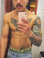 FOTOS DE TATUADO HETERO ACTIVO VENTA DE CONTENIDO VIDEO LLAMADA