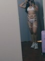 FOTOS DE DESCONTROLADA MUJER CON GANAS DE MUCHO SEXOOO
