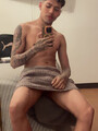 FOTOS DE HOMBRE GUAPO, PASIVO, DELGADO Y TATUADO AL