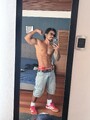 FOTOS DE ACTIVO TATUADO MORENO DISCRETO SOLO PARA HOMBRES