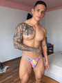 FOTOS DE DISPONIBLE CHICO GRANDE MUSCULOSO MUY VARONIL