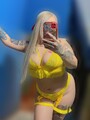 FOTOS DE MEGGAN CABELLO RUBIO PLATINADO CULONCITA TATUADA CHAPARRITA