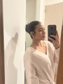 FOTOS DE MUJER JOVEN GUAPA TEZ BLANCA CADERAS PRONUNCIADAS PIERNAS ATLÉTICAS CUERPO TIPO