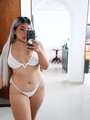 FOTOS DE VAL, MUJER INDEPENDIENTE, SEGURA Y FEMENINA, CANOSA O RUBIA PLATINADA