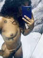 FOTOS DE UNA MORENA VENEZOLANA, DISPONIBLE PARA SACIAR TUS DESEOS CARIÑO