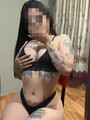 FOTOS DE EMILY TATUADA NATURAL, EXCELENTES CURVAS Y HERMOSO ROSTRO