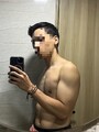 FOTOS DE 1,80 M, CUERPO ATLÉTICO Y UNA TENTACIÓN DIFÍCIL DE OLVIDAR
