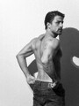FOTOS DE MASAJISTA EXTRANJERO, SOLO PARA MUJERES. ATENCIÓN VIP