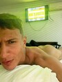 FOTOS DE FLACO DISPUESTO A COMPLACER TUS FETICHES Y FANTASIAS