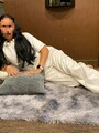 FOTOS DE FISIOTERAPEUTA Y MASAJISTA HACIENDO MASAJES CON FINAL FELIZ