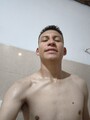 FOTOS DE HOLAS MIS AMORES LLEGÓ UN RICO JOVEN PARA QUITARLES SUS GANAS DE TODO