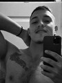 FOTOS DE SOY RYAN UN COLÁGENO CALIENTE PARA MADURAS Y CHICAS