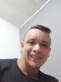 FOTOS DE ANDO POR ACÁ CON GANAS DE COMPLACER MUJERES Q LES ENCANT EL SEXO Y PASARLA RICO