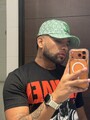 FOTOS DE ACTIVO MORENO MASCULINO DOMINANTE LECHERO