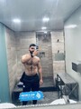 FOTOS DE AQUÍ LLEGÓ TU CUBANO CALIENTE 22 CM, PELO EN PECHO, BUEN CUERPO Y GUAPO