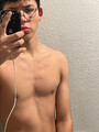 FOTOS DE MIKE, JOVEN MASCULINO EXTROVERTIDO Y COMPLACIENTE
