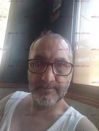 Foto de Chico 49 sños se ofrece para acompañar a mujeres solas