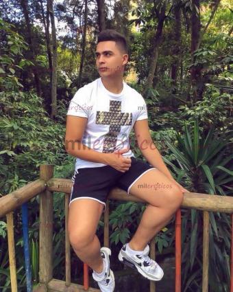 Fotos de ️MACHO BISEXUAL MAN PINTA VERGON CHUPA CULO 20CM REALES FULL LECHERO