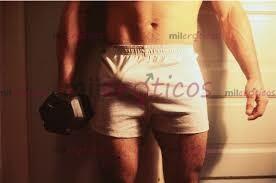 Foto de Busco machos superdotados, solventes y valientes lecheros