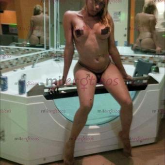 Foto de Chica transexual ofrece servicios de masaje eróticos