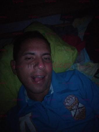 Foto de Hola soy nuevo chico prepago lindo pene para esas linda q les gusta culiar rico