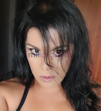 Hola amores soy jimena una linda ardiente y educada trabs chilena dectrsti calido y honesto sexo distinto y de piel puedes tener conmigo amor full mor...