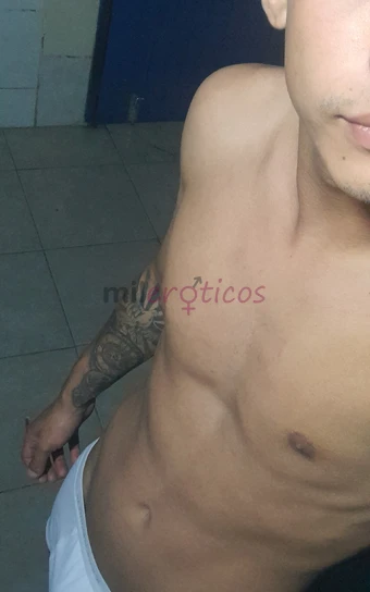 Ola meu amores entao tenho 23 anos super safado companheiro adoro uma putaria mais tbm sei dar carinho e atencao se o a cliente preferir atendo mulher...