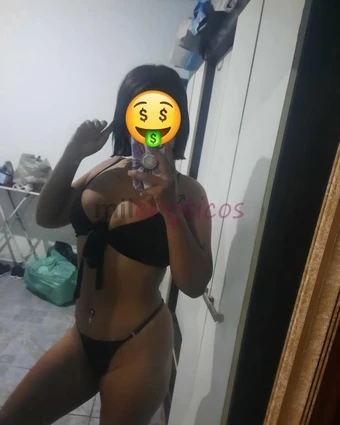 Ola amor me chamo nicoly tenho 24 aninhos uma ninfeta putinha q vc vai adorar conhecer em meu atendimento sou estilo namoradinha ou putinha vc escolhe...