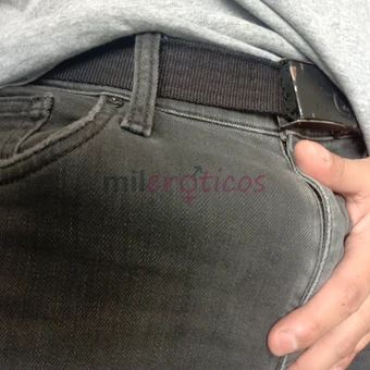 Hola soy un joven chileno dispuesto a cumplir tus fantasias mas calientes mis servicios apuntan solo a mujeres maduras que sepan disfrutar la compania...