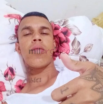 Todo que eu permite mas claro tudo tem que ser conversando prometo dar o maximo de prazerseu eu nao dar oque eu prometi entao sera devolvido o foi pag...