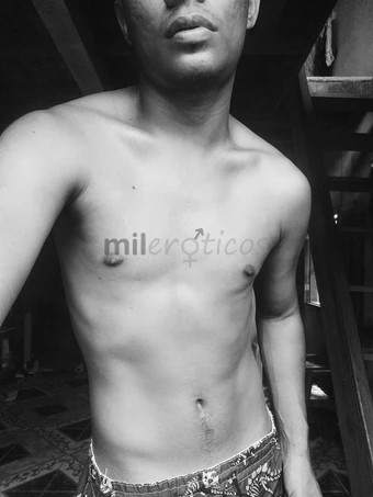 Atendendo com local proprio cara eu realizo fantasias fetiches sexo de qualquer forma o importante e a troca de prazer com o meu cliente atendo 24 h p...