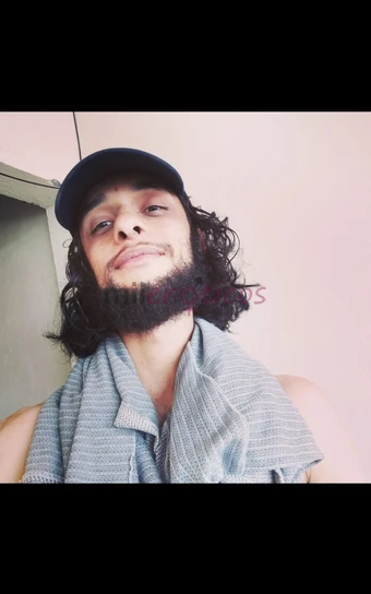 Atendimento focado em casais sigiloso seguro camisinha tenho local se nao quiser motel meu local nao tem tempo limite desde que todos estejam conforta...