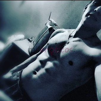 Hola que rico poder darte besitos por todo tu cuerpo y hacer muchas cosas deliciosas mi amor soy muy activo y con ganas de hacerte loque tu me pidas t...