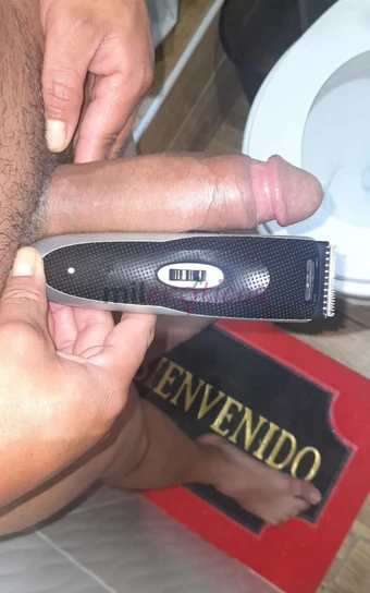 Hola soy colombiano de 26 anos full morbo discreto ardiente dispuesto en complacerte en todo fantasias sexuales fetiches trios hhm y hh 1 65 midopeso...
