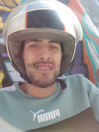 Mi amor soy un lindo latino de hermoso y enorme pene y con una atencion privilegiada como tu te lo mereces soy el de las fotos un chico muy caliente q...