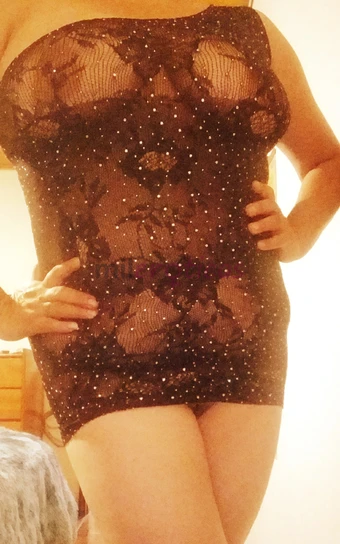 Hola soy amaral ardiente mujer chilena madura 45 anos sin limites rica fantasias roco sexo oral al natural americana profundo anal rico placentero sol...