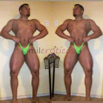 Masajista erotico complaciente soy el de la foto 1 gt mido 1 74 de estatura peso 89 kiloshago unos amp masajes amp deliciososme gusta todo pasarlo bie...