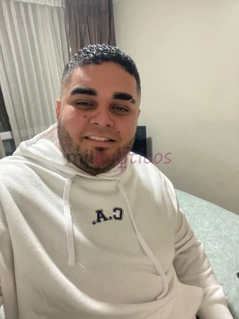 Hola mis amoressoy andres tengo 24 anos recien llegado a tu pais full morboso lecherofotos intimas al internotratos de noviosbesossexo horal fetichesd...