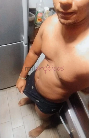 Hola saludos me llamo carlos tengo 26 anos soy de venezuela estoy dispuesto a cumplir tus fantasiaful morboso atiendo a parejas y mujeres sola estoy e...