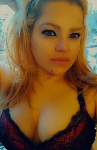 Ola amores sou acompanhante loira maravilhosa uma mulher madura gostosa com um atendimento completo atendo homens e mulheres ou casais atendo em hotei...