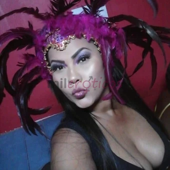 Recien llegada a chupacelos deseos de darles mis servicios extravagantes disponible soy muy complaciente y estoy mas que dispuesta a atenderlos cuento...