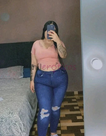 Hola mi nombre es maria con 26 anitos una dama de compania con muchas recomendaciones muy discreta apasionada jugueton atraviesa vengo a ofrecer mis s...