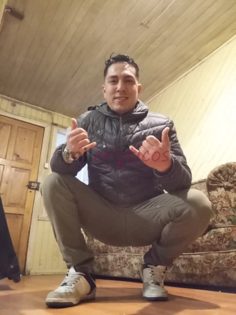 Venezolano dispuesto a cumplir tu fantasia hablame trabajo solo con mujeres dispuesta a cumplir la fantasia de cualquier mujer hablame no te arrepenti...