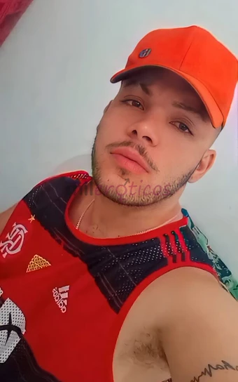 Que vai abrir teu cu com vontade e meter ate te fazer gozar gemendo gosto de ver tua cara de safado sentando na minha pica pedindo mais sendo minha pu...