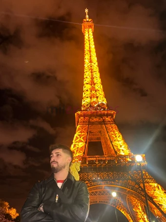 Varonil macho activo morboso con aditivos para rico momento de placer cuento con lugar y me desplazo hacia hotele y domiciliochico guapo buen porte y...
