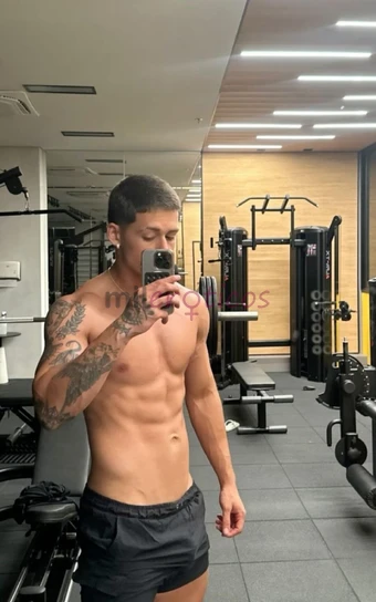 Opa meu nome e fa entrei nesse mundo porem com vivencias e estudosnao estou aqui por carencia tedio ou conveniencia respondo apenas a quem tiver inter...