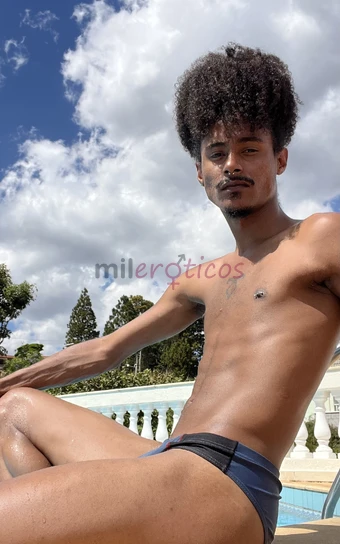 Tenho 25 anos novo em sp porem ja tento a malicia da cidade hahahpretinho passivo que ama mamar uma pica quero ser a putinha da tua pica sentir me abr...